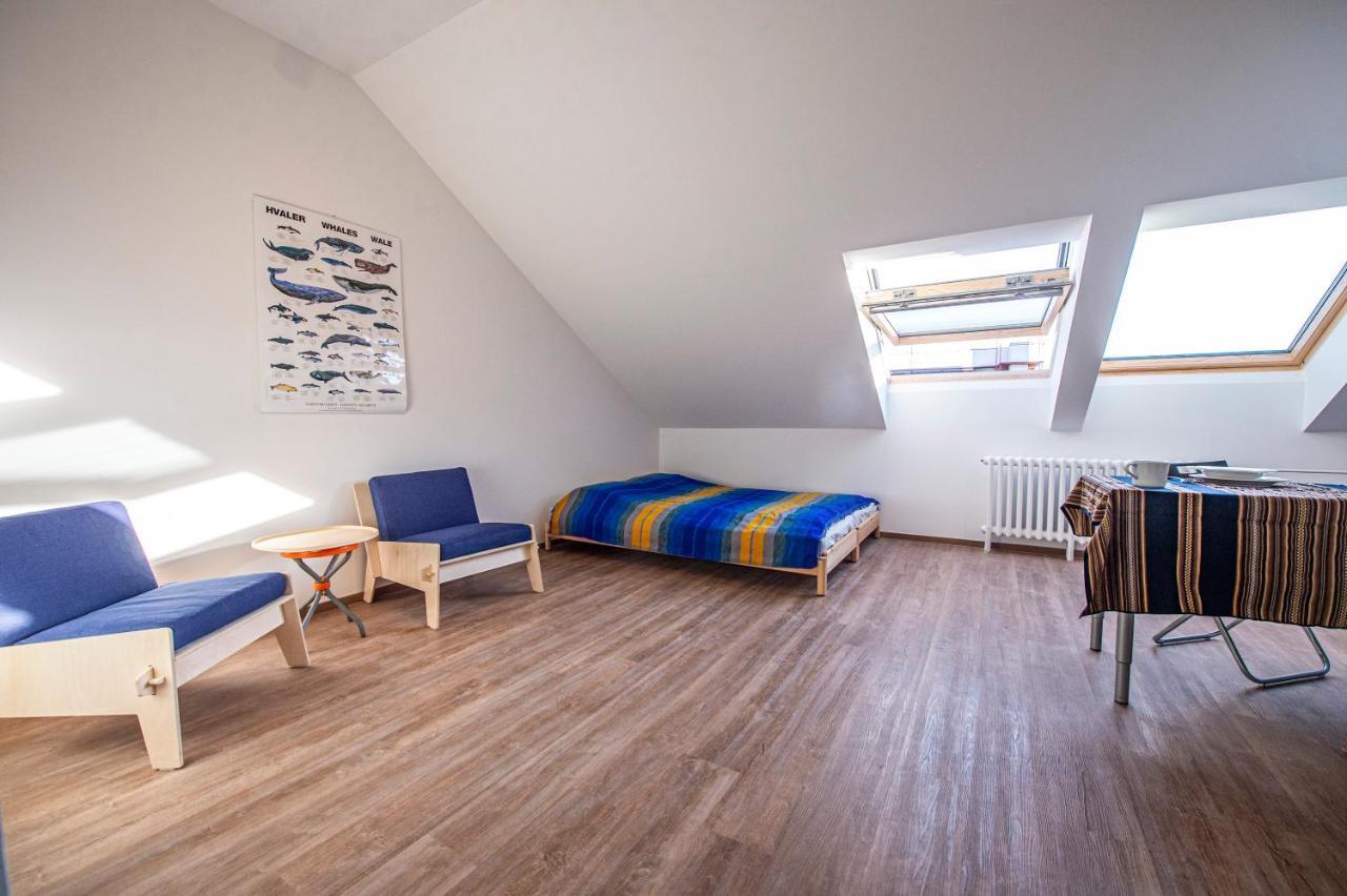 Blue President Apartment Bratislava Exterior photo
